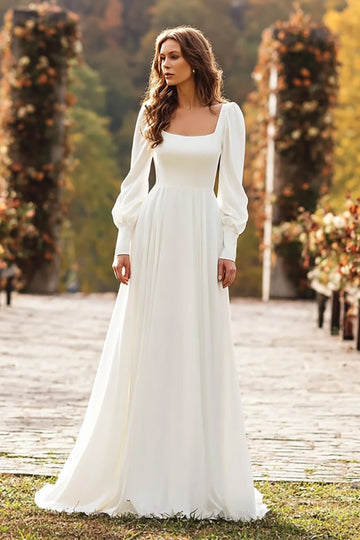 Robe de mariée à manches longues à col carré ivoire
